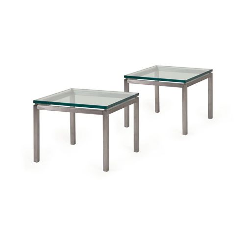 Arts Décoratifs de la Galerie d'art Gutknecht Gallery : Paire de tables basses