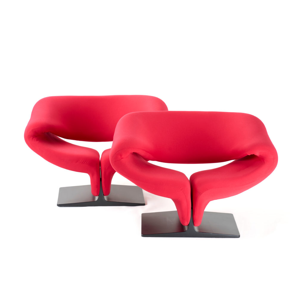 Paire de fauteuils "Ribbon"